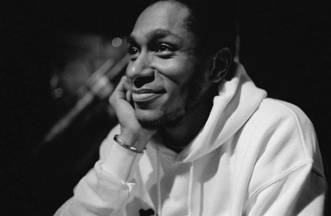 How Did Mos Def Get Famous + Net Worth (2023 UPDATED) - Gemtracks