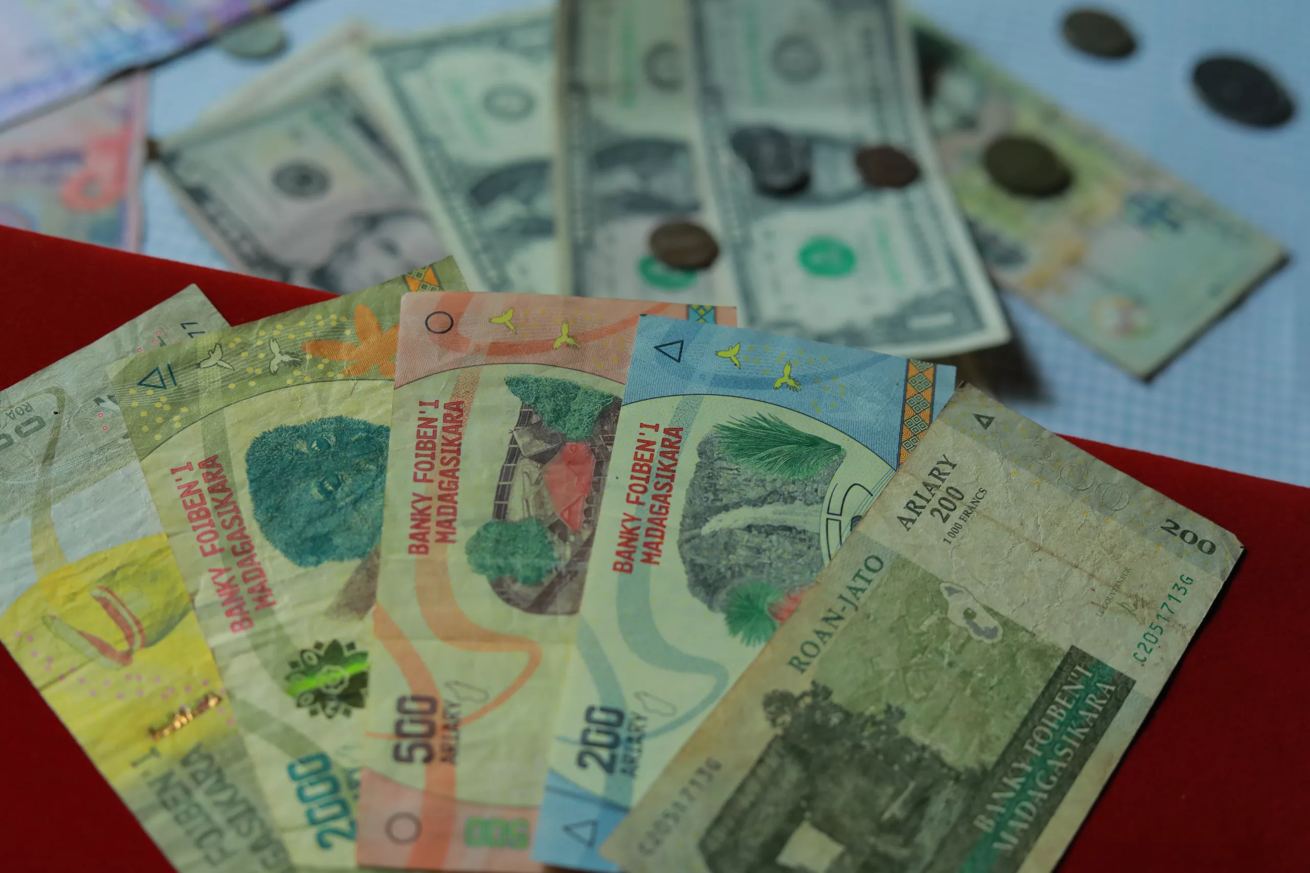 Managing Money In A foreign Country